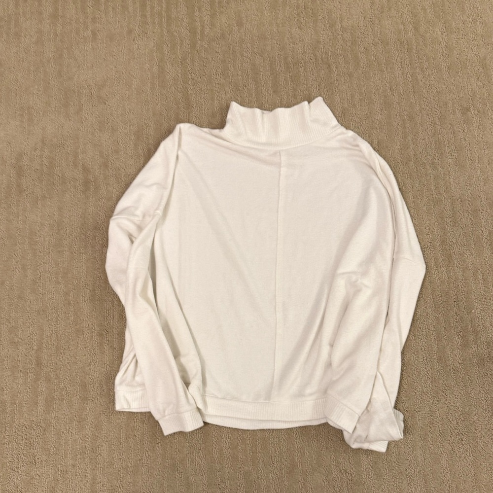 Lucky Brand Ivory Turtleneck Sweater